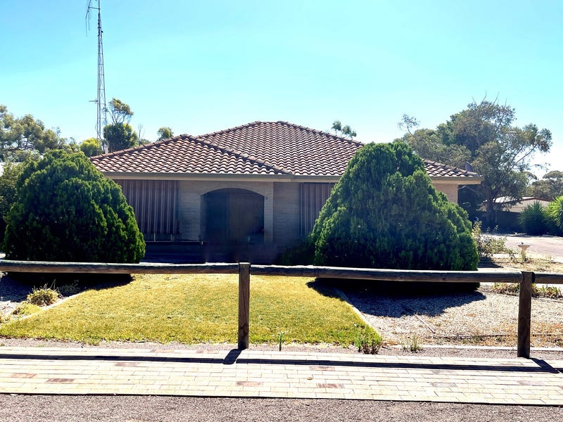 23 Schaefer Avenue, Kimba, SA 5641 House for Sale