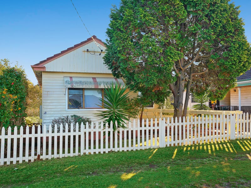 52 Brisbane Water Road, Adamstown, NSW 2289 Property Details