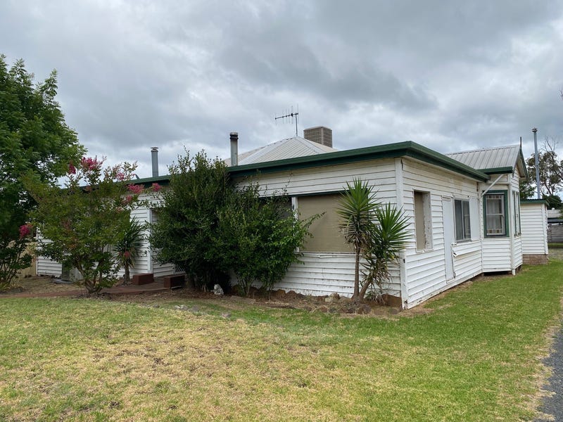 97 Cassilis St, Coonabarabran, NSW 2357 Property Details