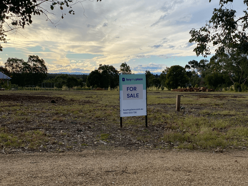 66 Kings Cove Boulevard, Metung, VIC 3904