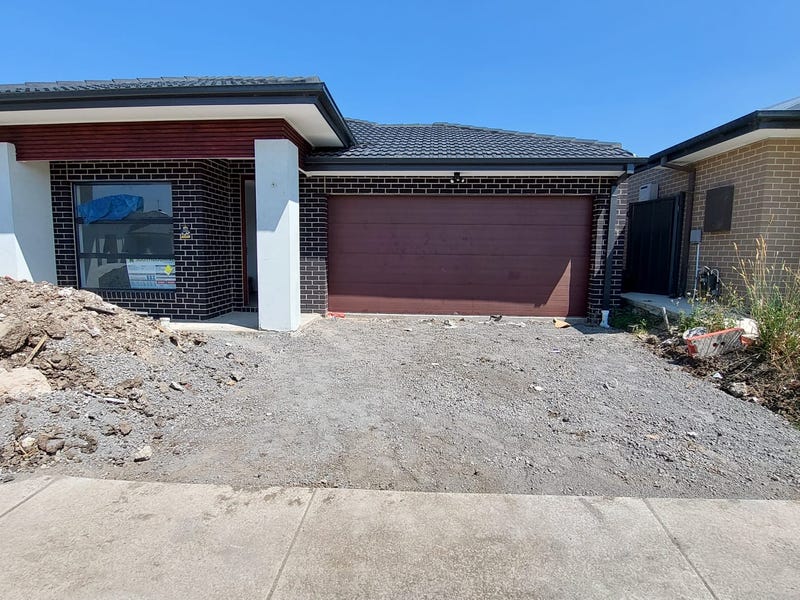 21 Zelkova Street, Kalkallo, Vic 3064 House for Sale