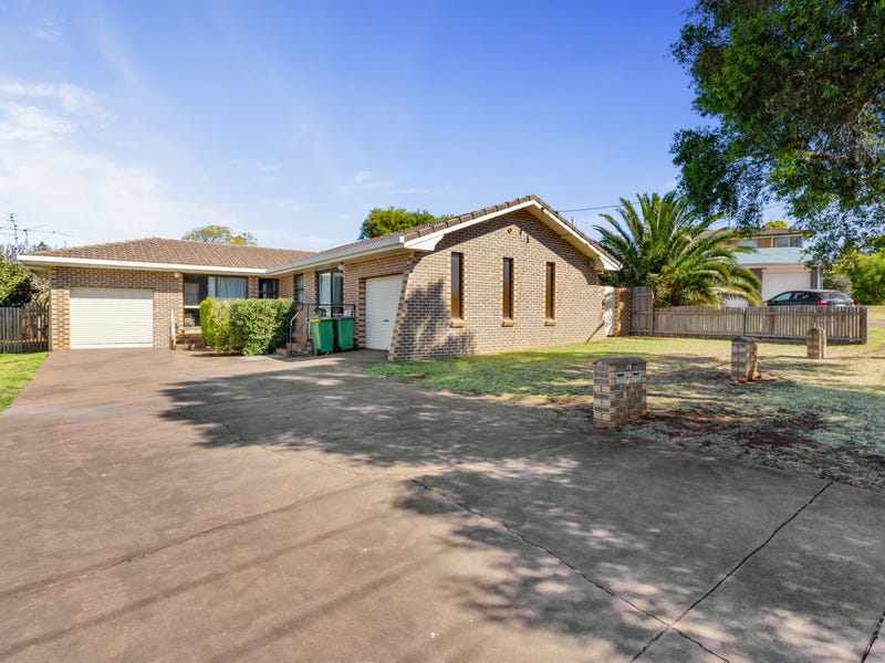 2/10 Clive Cres, Darling Heights, QLD 4350