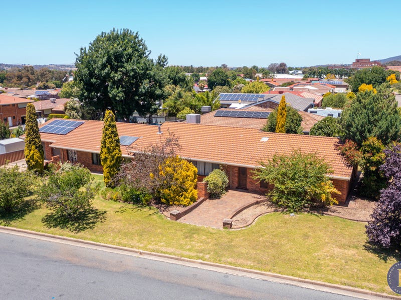 1 Minkara Avenue, Cootamundra, NSW 2590 Property Details