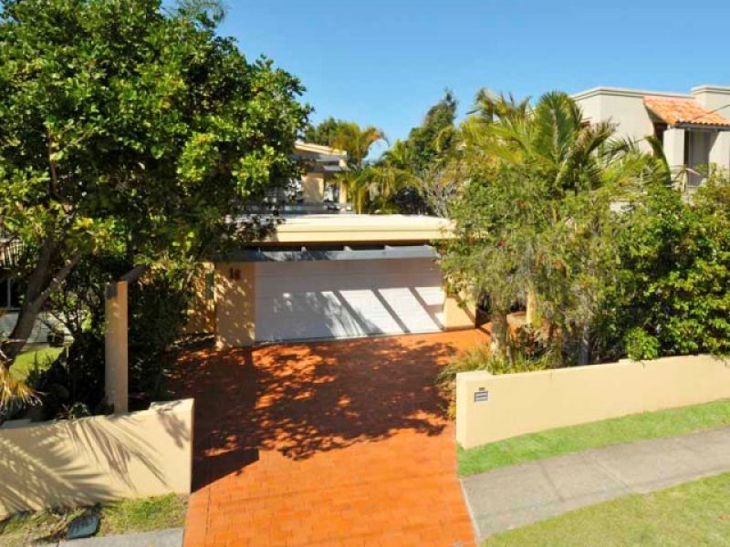 16 Santa Monica Road, Miami, Qld 4220 Property Details