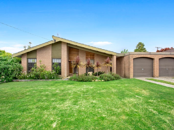 13 Primrose Way, Wodonga, Vic 3690 Property Details