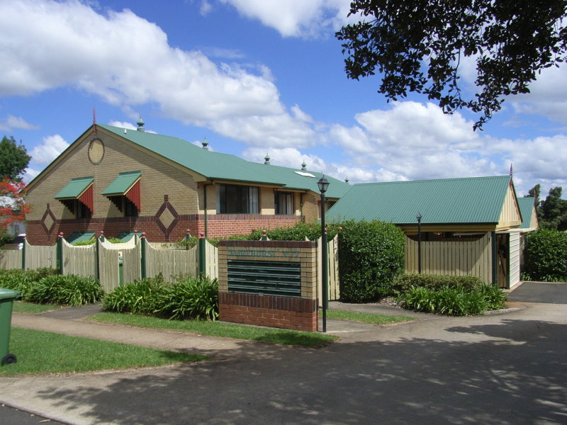 2/77 Lindsay Street, East Toowoomba, Qld 4350