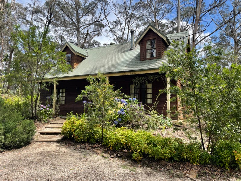 2426 Richmond Avenue, Medlow Bath, NSW 2780