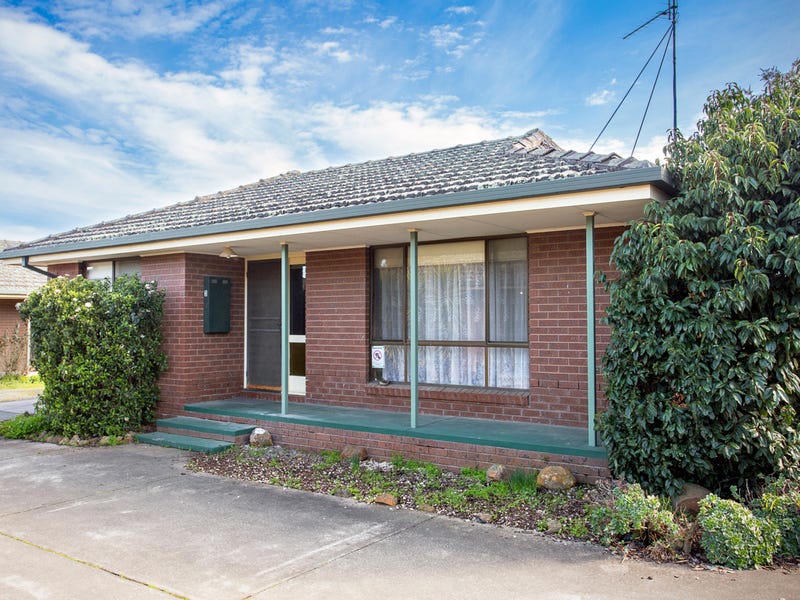 3/110 Grant Street, Sebastopol, Vic 3356 Property Details