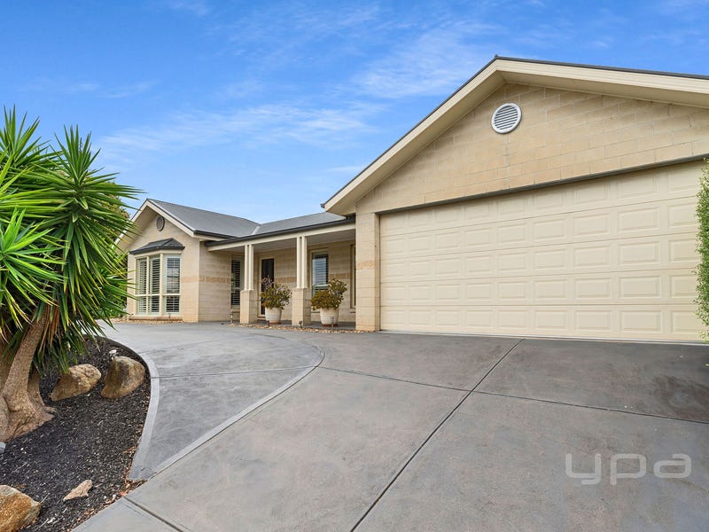 4 Ben Drive, Mornington, Vic 3931 House for Sale