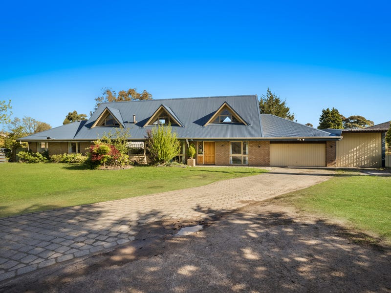 16 Mckay Road, Rowville, Vic 3178 - Property Details