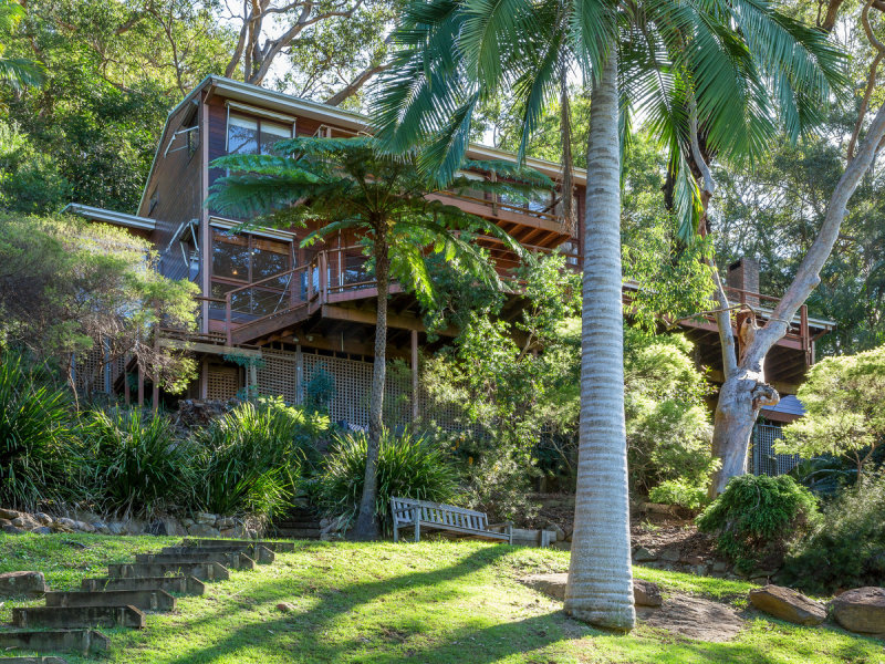 11 Quarter Sessions Road, Church Point, NSW 2105