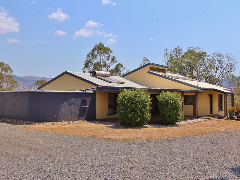 22 Mount Berryman Road, Blenheim, Qld 4341