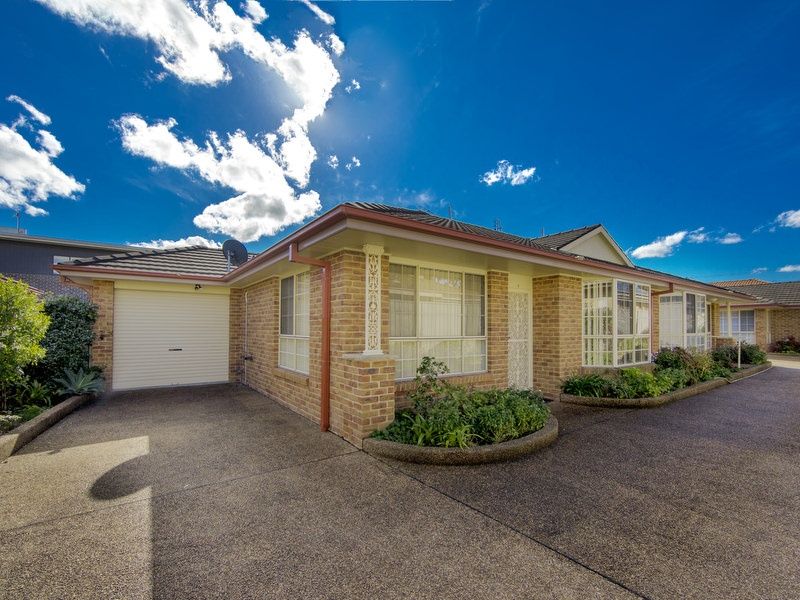 2/74 Albert Street, Warners Bay, NSW 2282