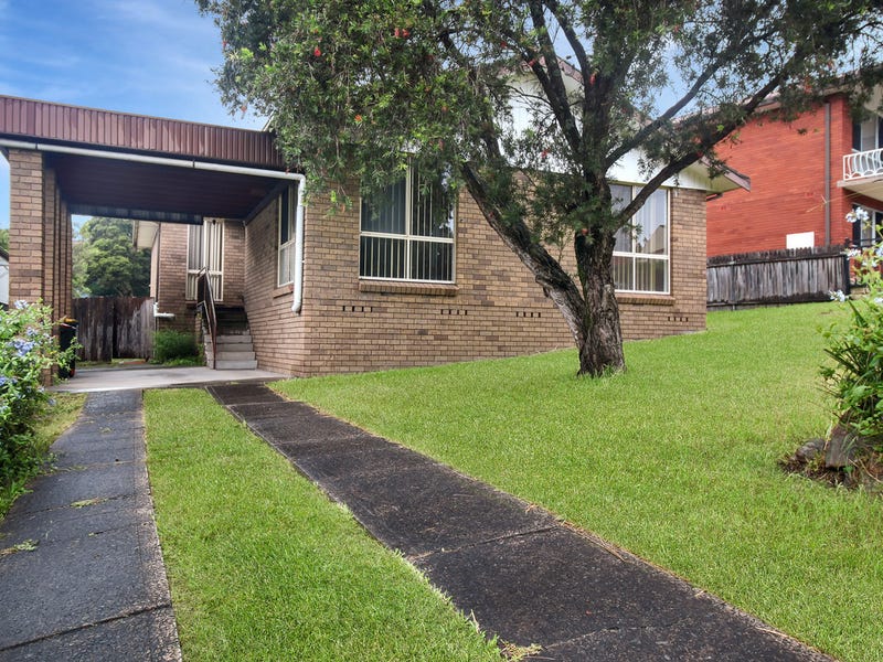 57 Cummins Street, Unanderra, NSW 2526