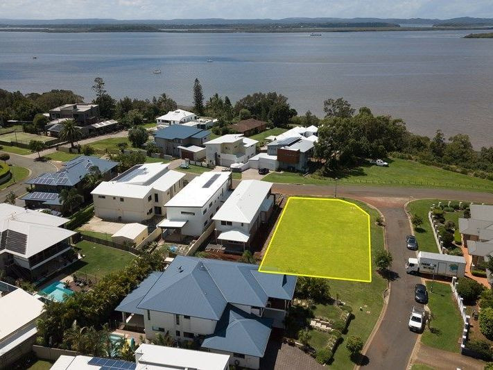 14 Haslingden Drive, Redland Bay, QLD 4165