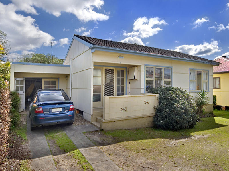 10 Calais Road, Wamberal, NSW 2260 Property Details