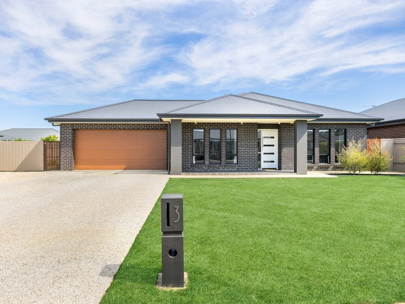 3 PARKSIDE COURT, Strathalbyn, SA 5255 Property Details