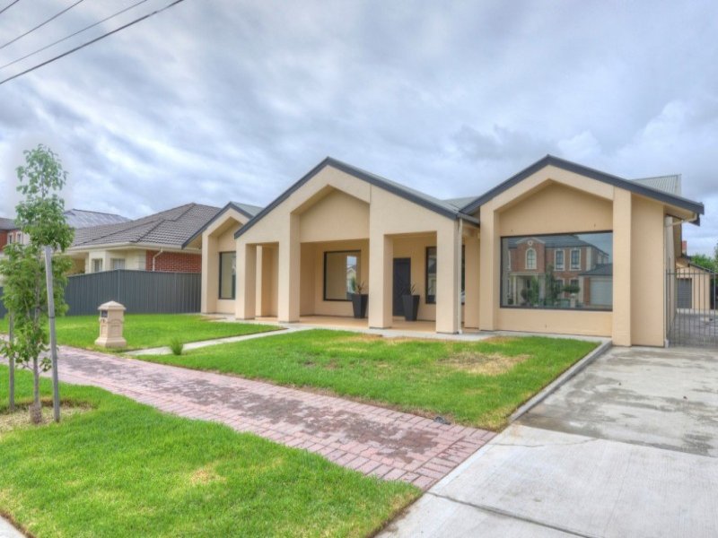 18 Hughes Avenue, Henley Beach, SA 5022