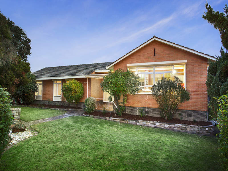 40 Sandra Street, Bulleen, Vic 3105 Property Details