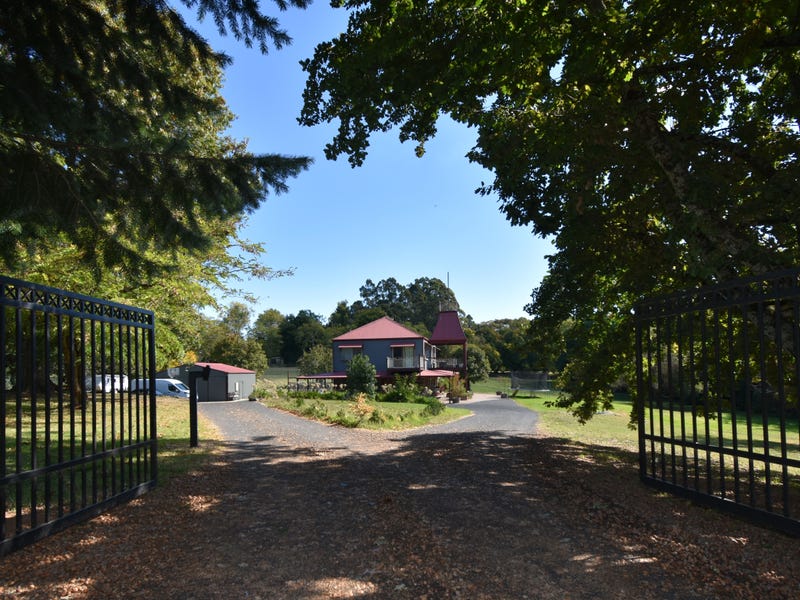 48 Dingle Road, Beechworth, Vic 3747 House for Sale