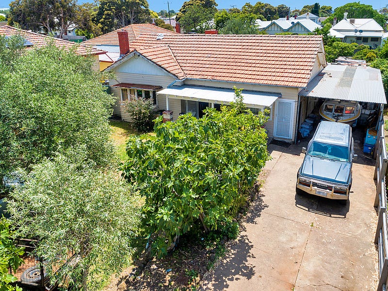 52 Collingwood Road, Newport, Vic 3015 Property Details