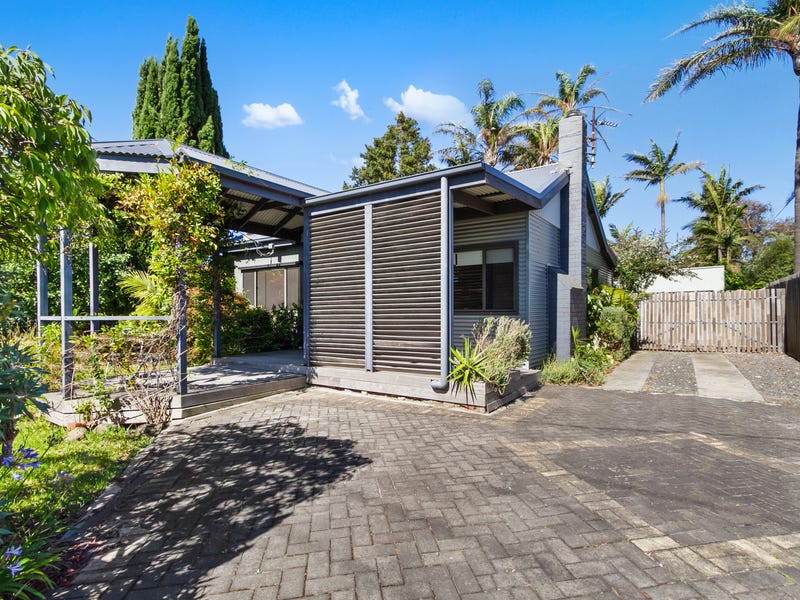 24 Doyne Crescent, Traralgon, Vic 3844 Property Details