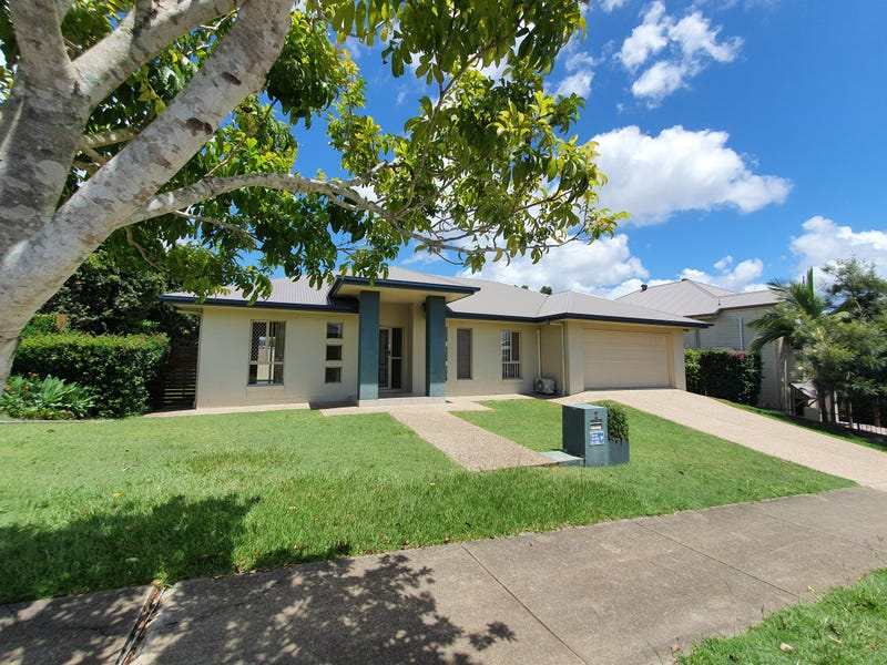 2 Hilltop Terrace, Springfield Lakes, QLD 4300