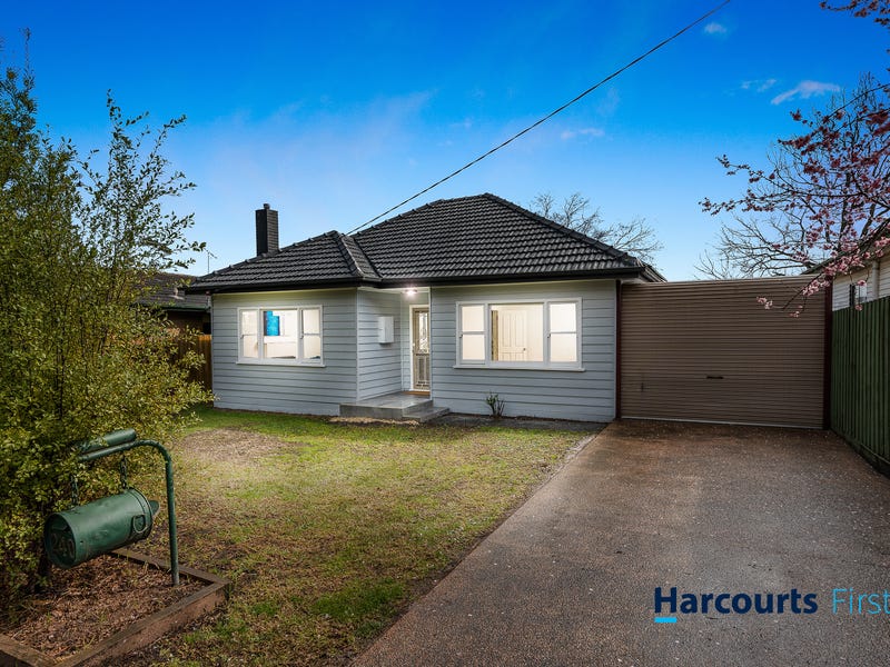 240 FrankstonDandenong Road, Seaford, Vic 3198 Property Details