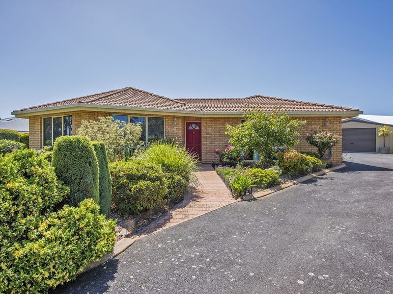 12 Golf Links Road, Wynyard, TAS 7325