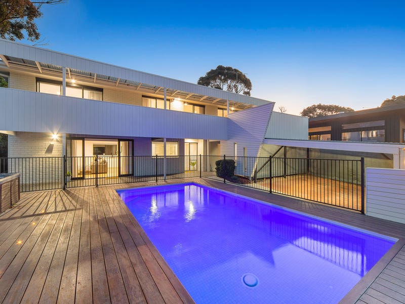 345 Waterfall Gully Road, Rosebud, Vic 3939 Property Details