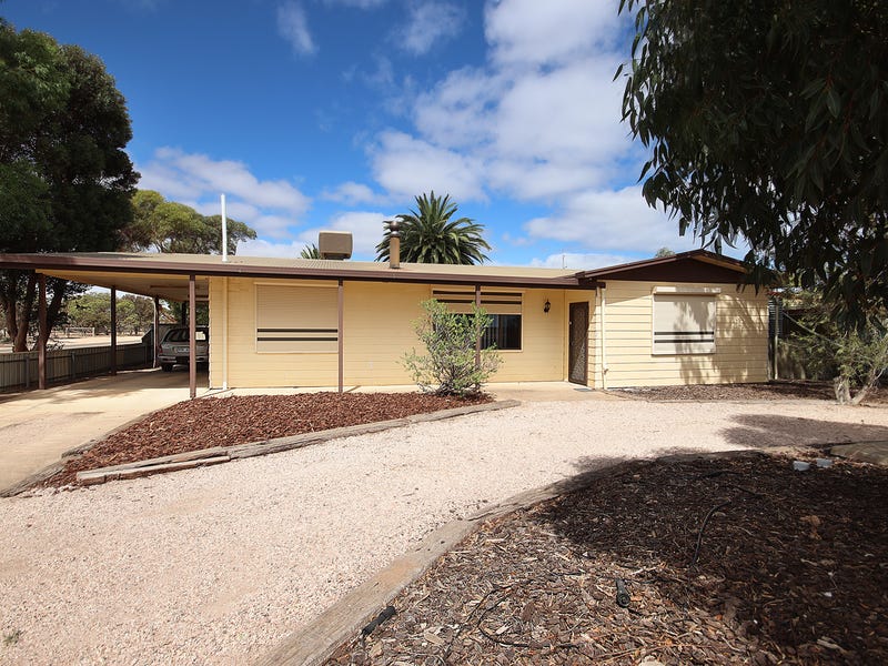 56 Kadina Rd, Wallaroo, SA 5556 Property Details