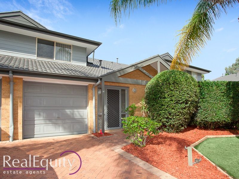 12 Mead Drive, Chipping Norton, NSW 2170