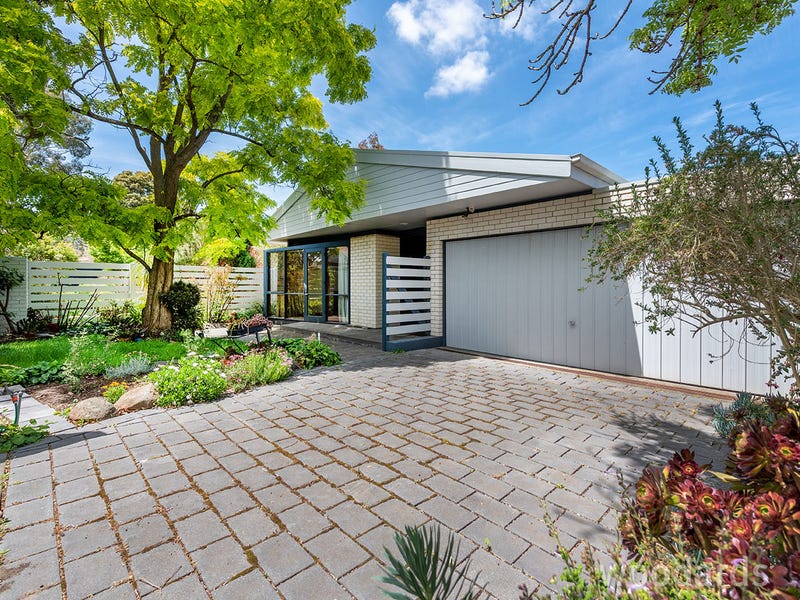 2/6 Leura Street, Surrey Hills, VIC 3127