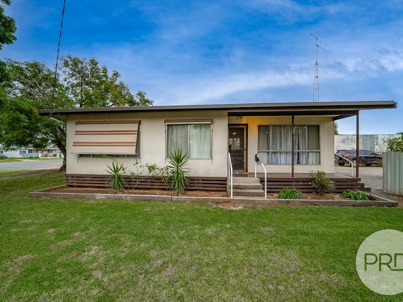 73 Brookong Street, Lockhart, NSW 2656 Property Details