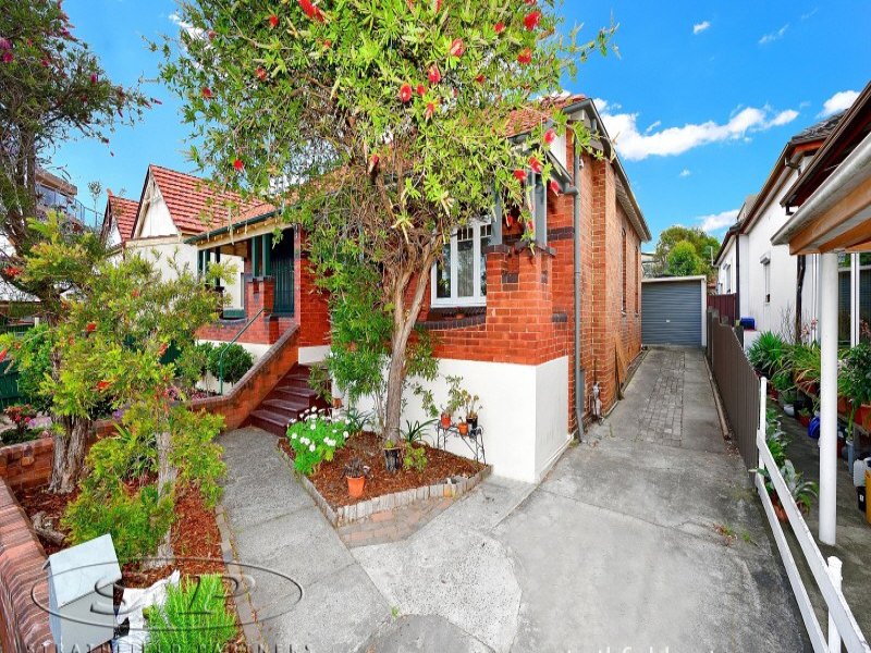 11 Park Road, Burwood, NSW 2134 Property Details