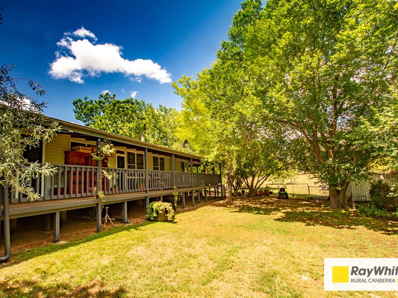 3 Vallance Dr, Murrumbateman, NSW 2582 Property Details