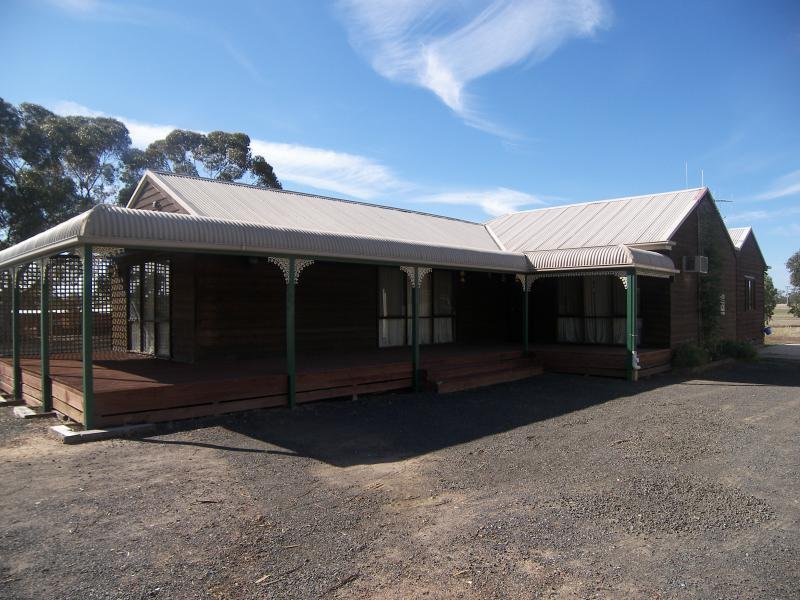 738 Midland Highway, Huntly, Vic 3551 Property Details
