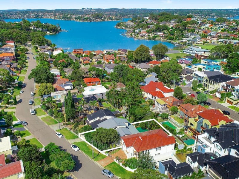 7 Waratah Street, Blakehurst, NSW 2221 Property Details