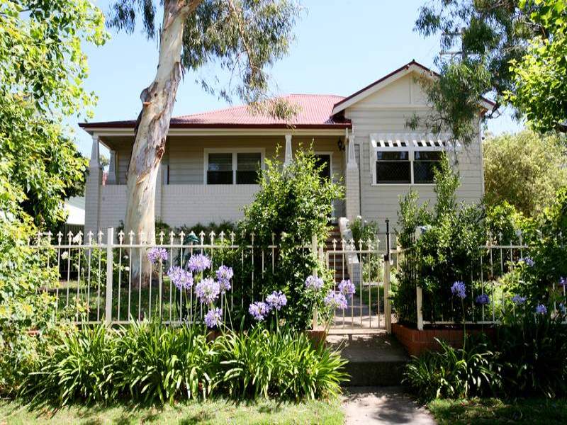 42 Clarence Road, New Lambton, NSW 2305