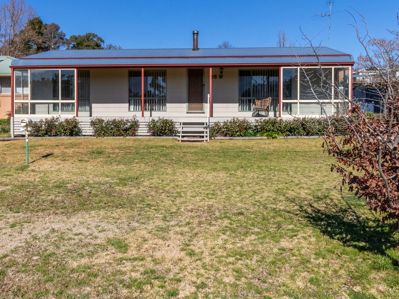 65W North Street, Walcha, NSW 2354 House for Sale