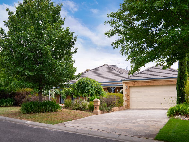 Real Estate & Property for Sale in Castlemaine, VIC 3450