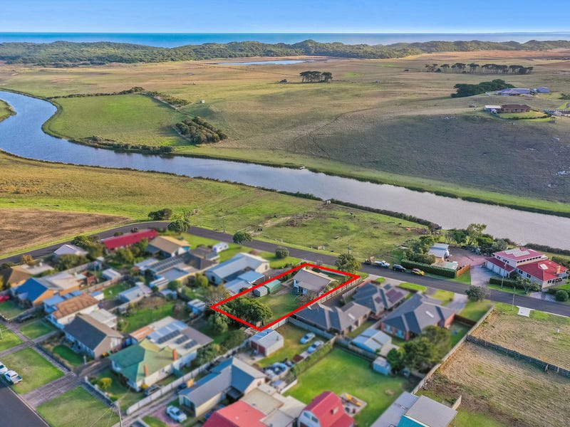 28 The Esplanade, Dennington, Vic 3280 House for Sale