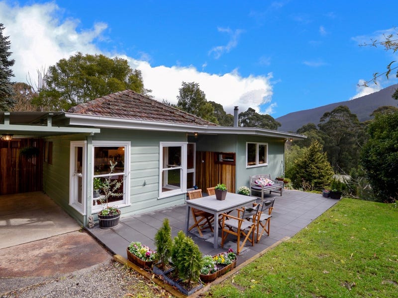 19 Giffords Road, Warburton, VIC 3799