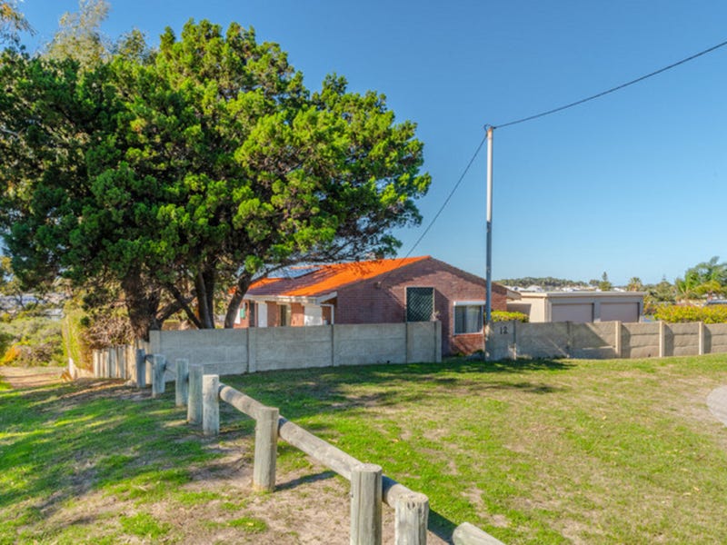 12 Evans Place, Two Rocks, WA 6037