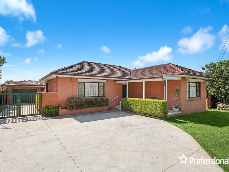 121 Davies Road, Padstow, NSW 2211 Property Details