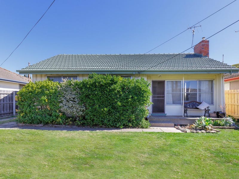 43 BUCKLEY Street, Sale, Vic 3850 Property Details