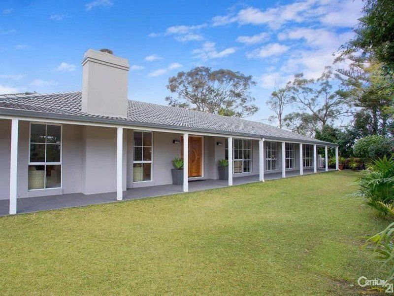 15 Greenhill Cres, St Ives Chase, NSW 2075