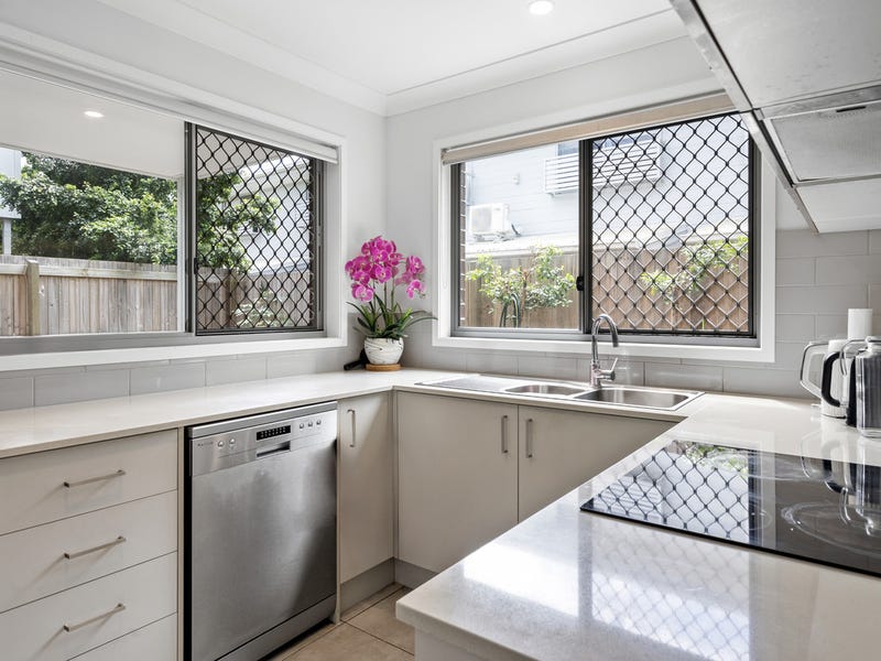 2/1 Dalvena Street, Marsden, Qld 4132 Townhouse for Sale realestate