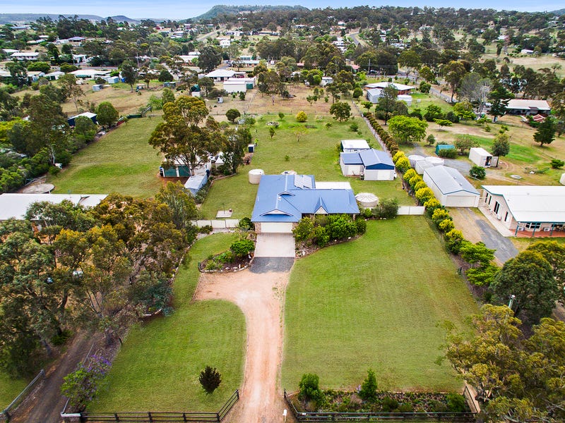 19 Peters Road, Meringandan West, QLD 4352