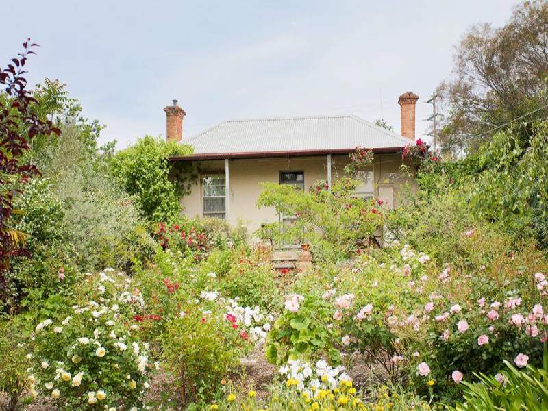 57 Bowden Street, Castlemaine, Vic 3450 Property Details